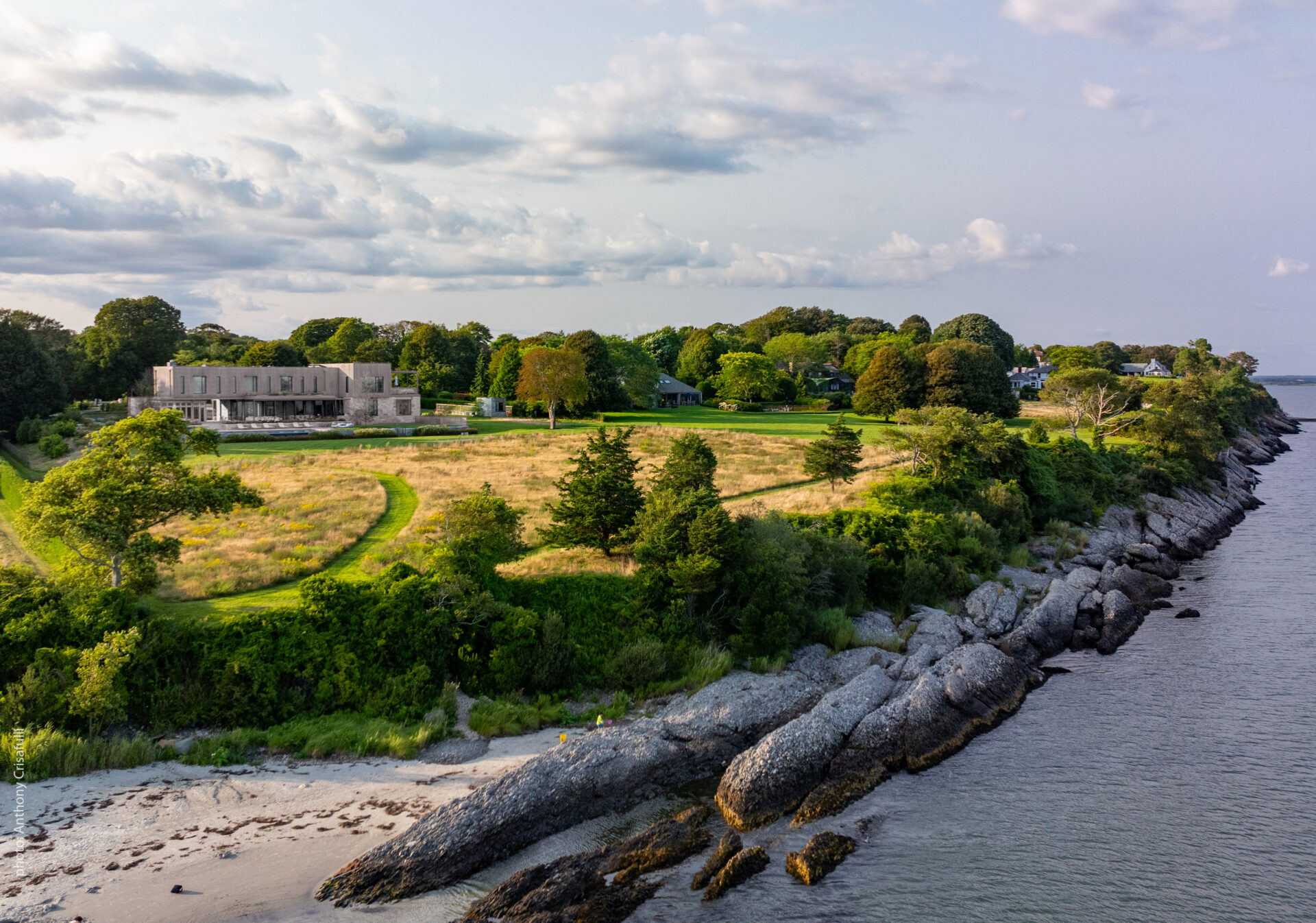 Landscape architecture view of Newport Modern meadow on the Rhode Island coast by Stimson Studio.